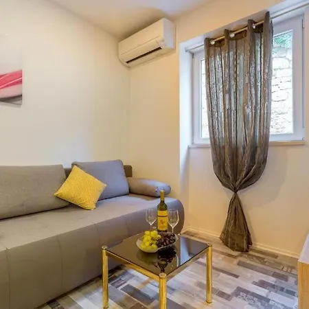 Apartman Mila شقة دوبروفينك